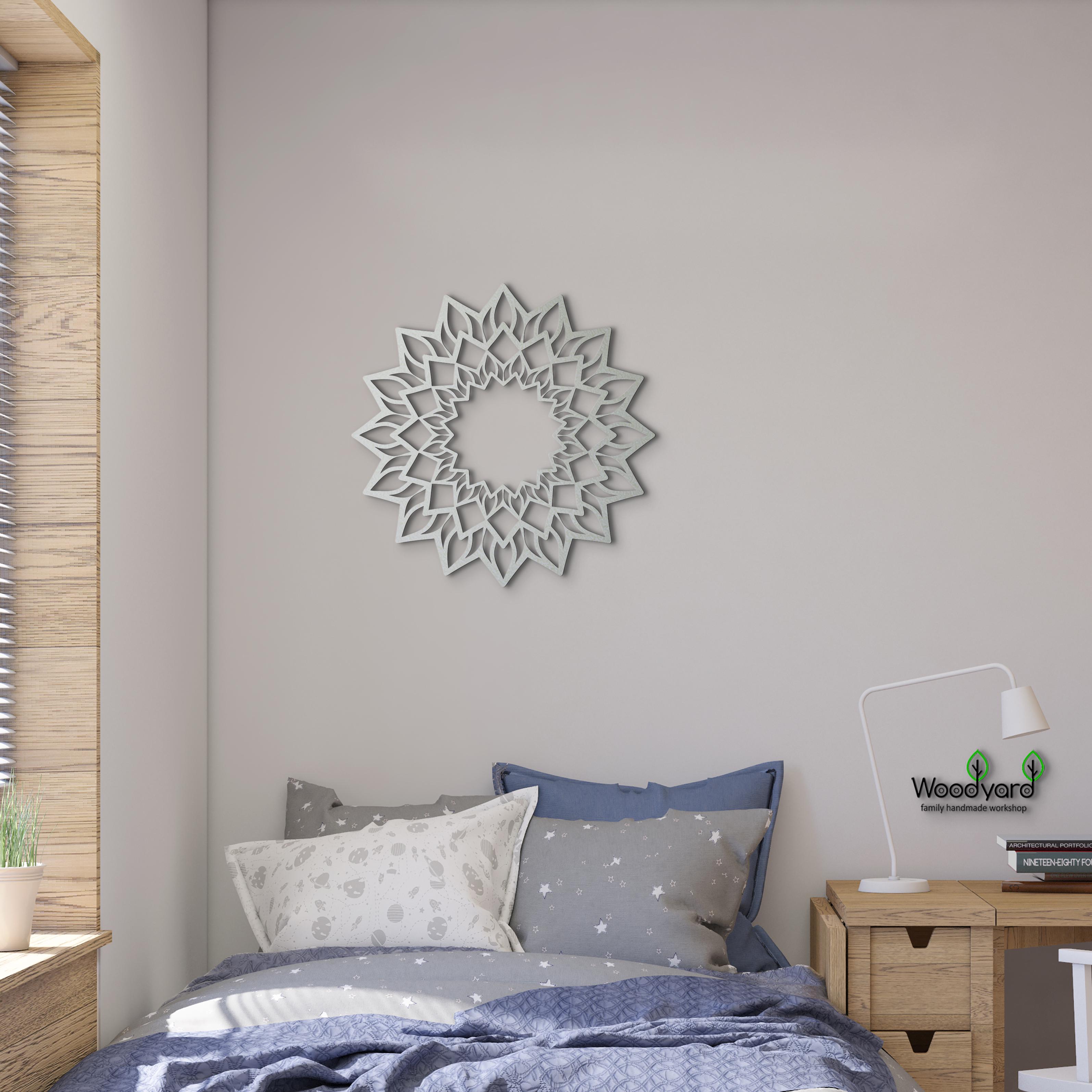 Декоративне панно з дерева Woodyard Елегантна Мандала 40x40 см Срібний (0366mSilver16) Декоративне панно з дерева Woodyard Елегантна Мандала 40x40 см Срібний (0366mSilver16)