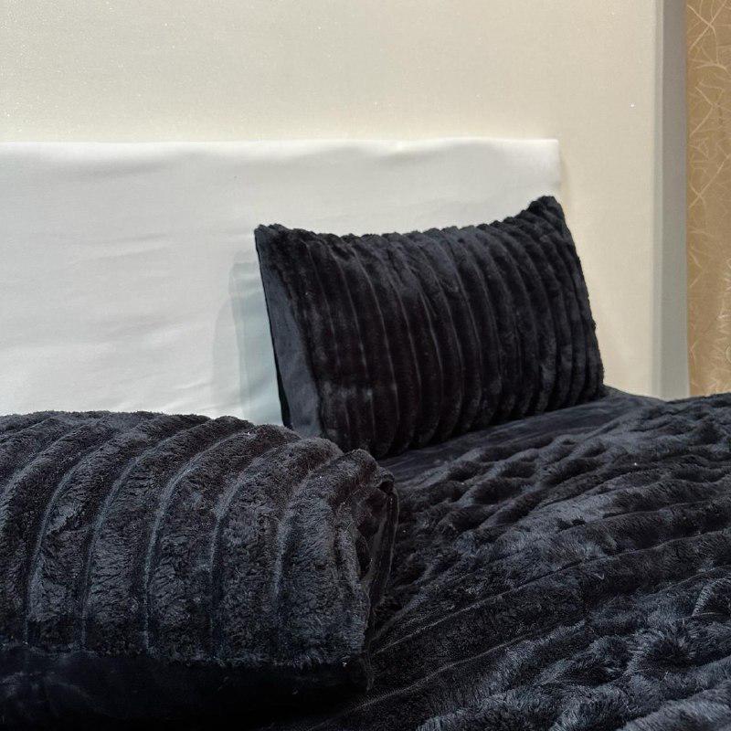 Комплект постільної білизни Шарпей мікрофібра наволочки 50х70 см 2 шт. Чорний (29356762) - фото 6