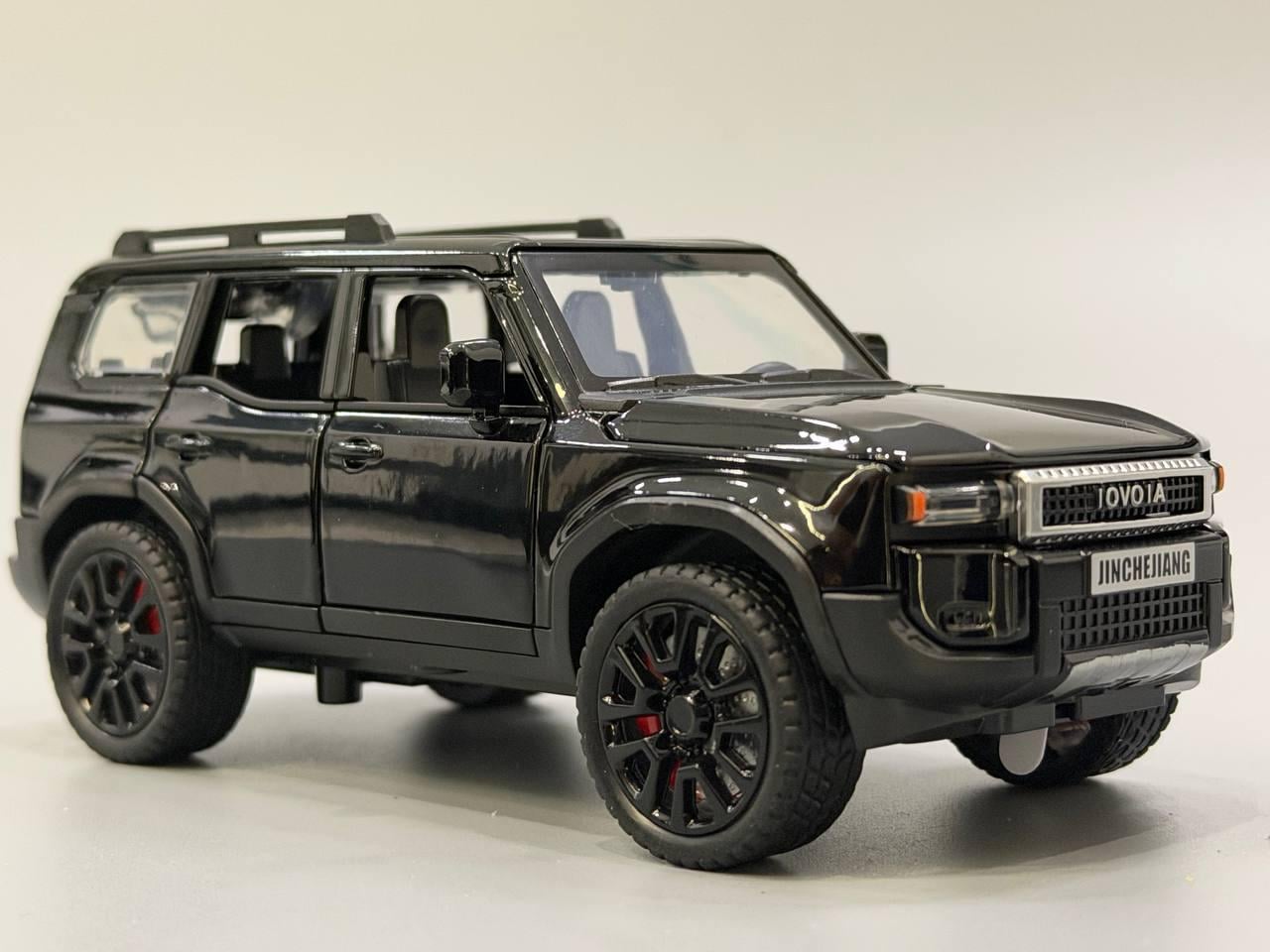Машинка инерционная АвтоСвіт Toyota Land Cruiser 250 открывается дверь/капот/багажник 1:32 15 см Черный (AP-2105)
