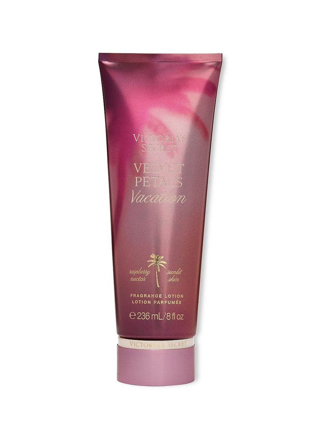 Лосьон для тела Victoria's Secret Velvet Petals Vacation 236 мл Розовый (00431594RZHOS) Лосьон для тела Victoria's Secret Velvet Petals Vacation 236 мл Розовый (00431594RZHOS)