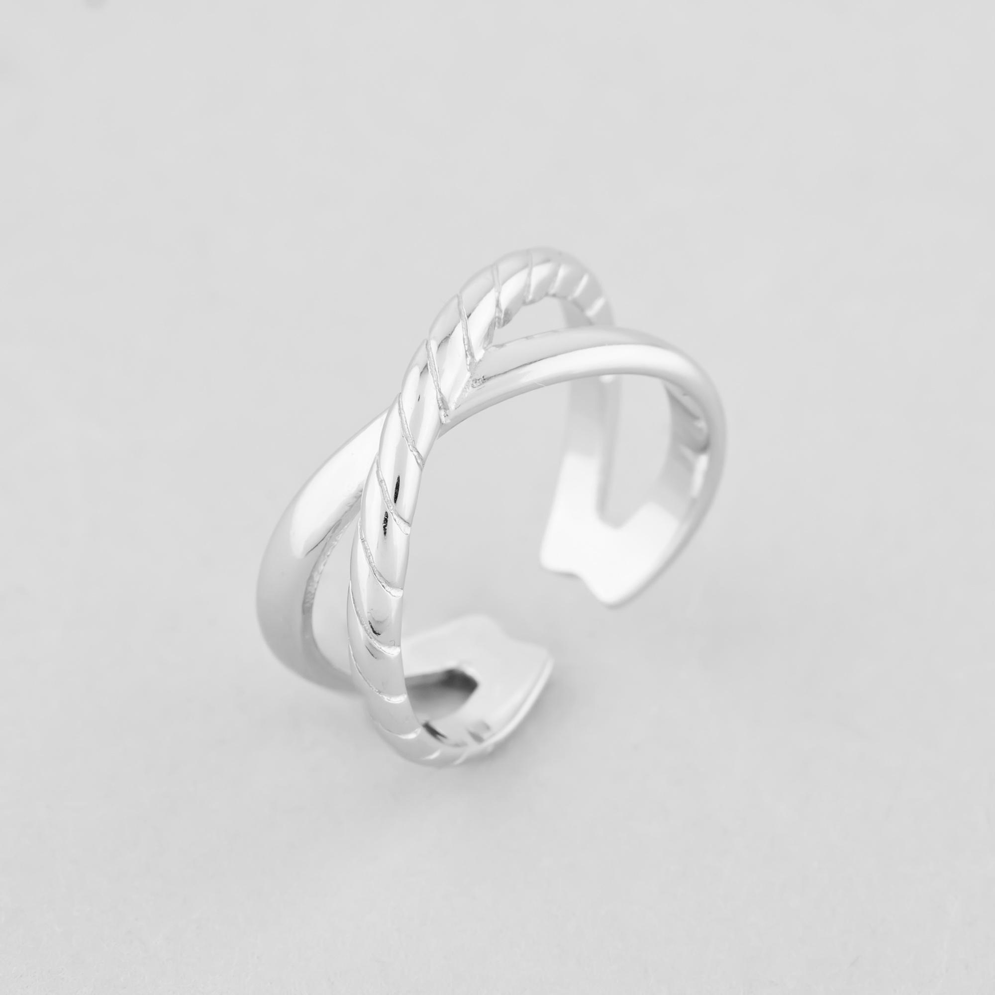 Серебряное кольцо Minimal Новое искусство (13481)