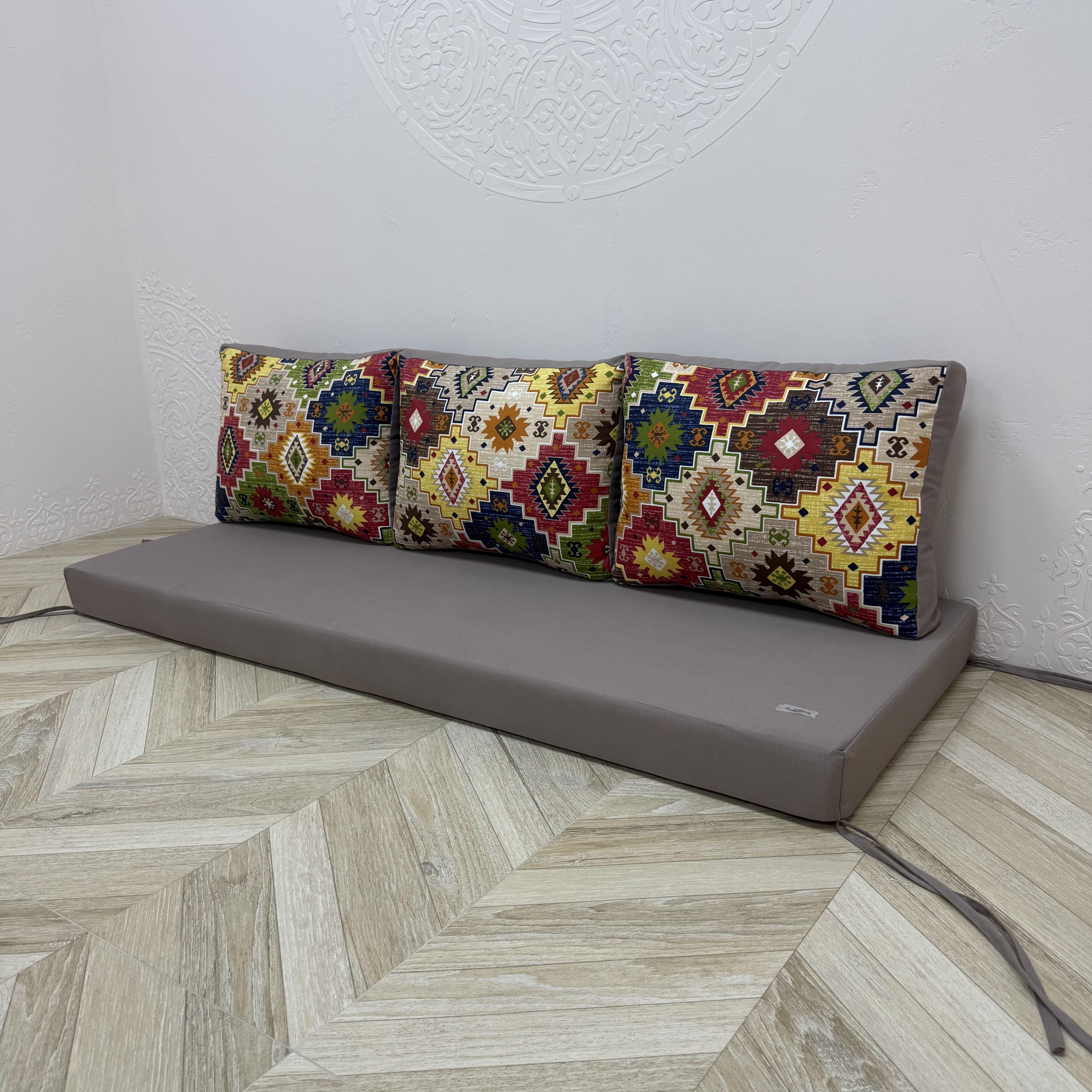 Комплект матрас с подушками Comfort Home на поддоны/качели/каркасы/садовую мебель 120х60х40х8 см Carpet red