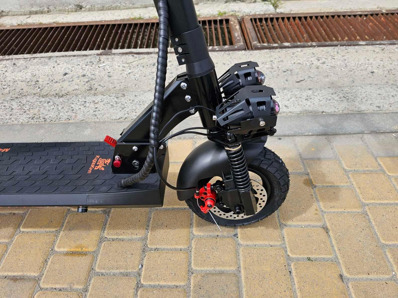 Электросамокат с сиденьем KugooKirin M4 PRO Plus 1000 W/18 Ah 2025 +3 фары - фото 13 Электросамокат с сиденьем KugooKirin M4 PRO Plus 1000 W/18 Ah 2025 +3 фары - фото 13