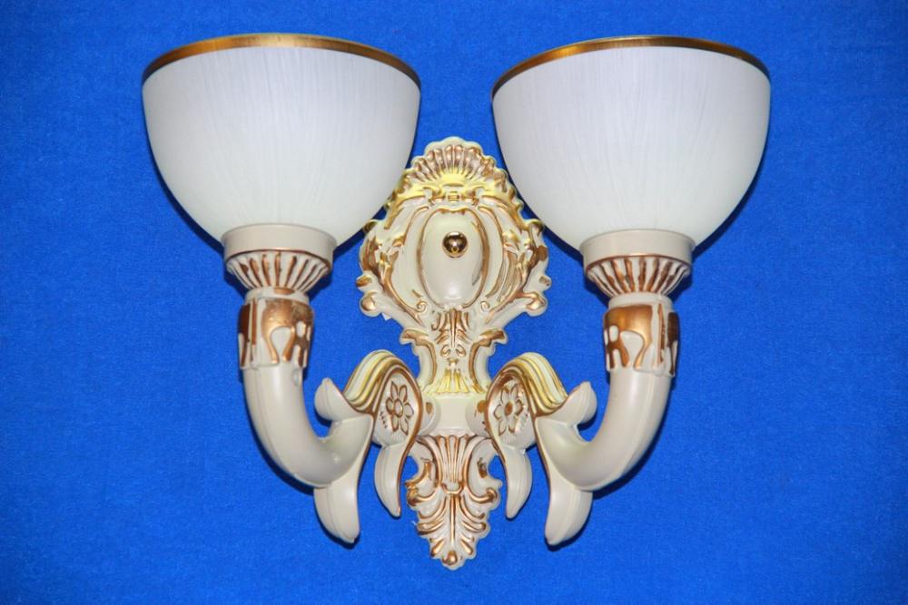 Бра с плафонами Ray B29137/2W Молочный (IR005174)