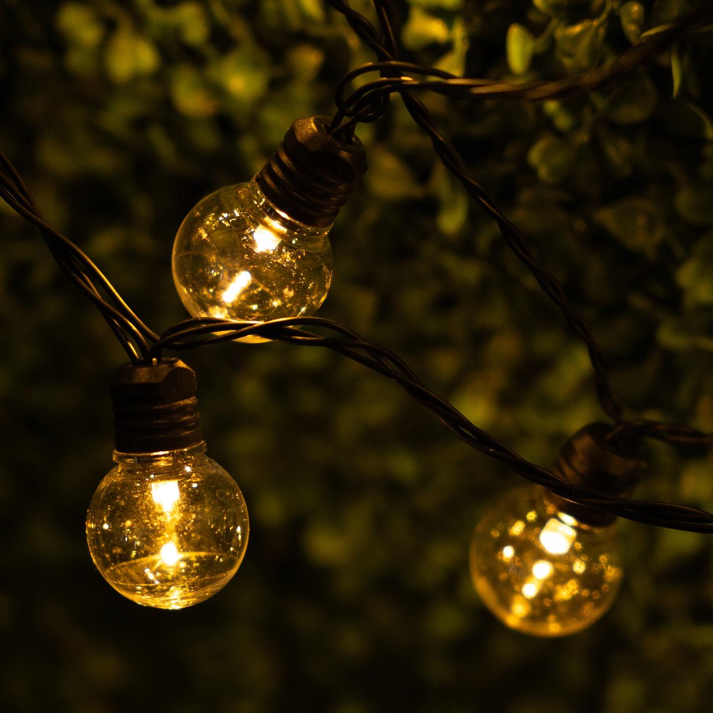 Гирлянда внешняя Jooki Lumiled Nessa на 50 LED-шариков 230 В 3000 K IP44 8 м теплый свет (10615) Гирлянда внешняя Jooki Lumiled Nessa на 50 LED-шариков 230 В 3000 K IP44 8 м теплый свет (10615)
