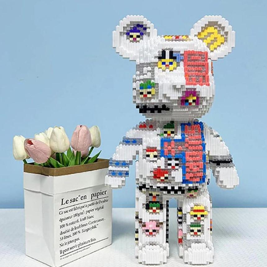 Конструктор Magic Blocks 3D Bearbrick Мишка с героями 30 см/1800 дет. (1000-ZB-133) - фото 2