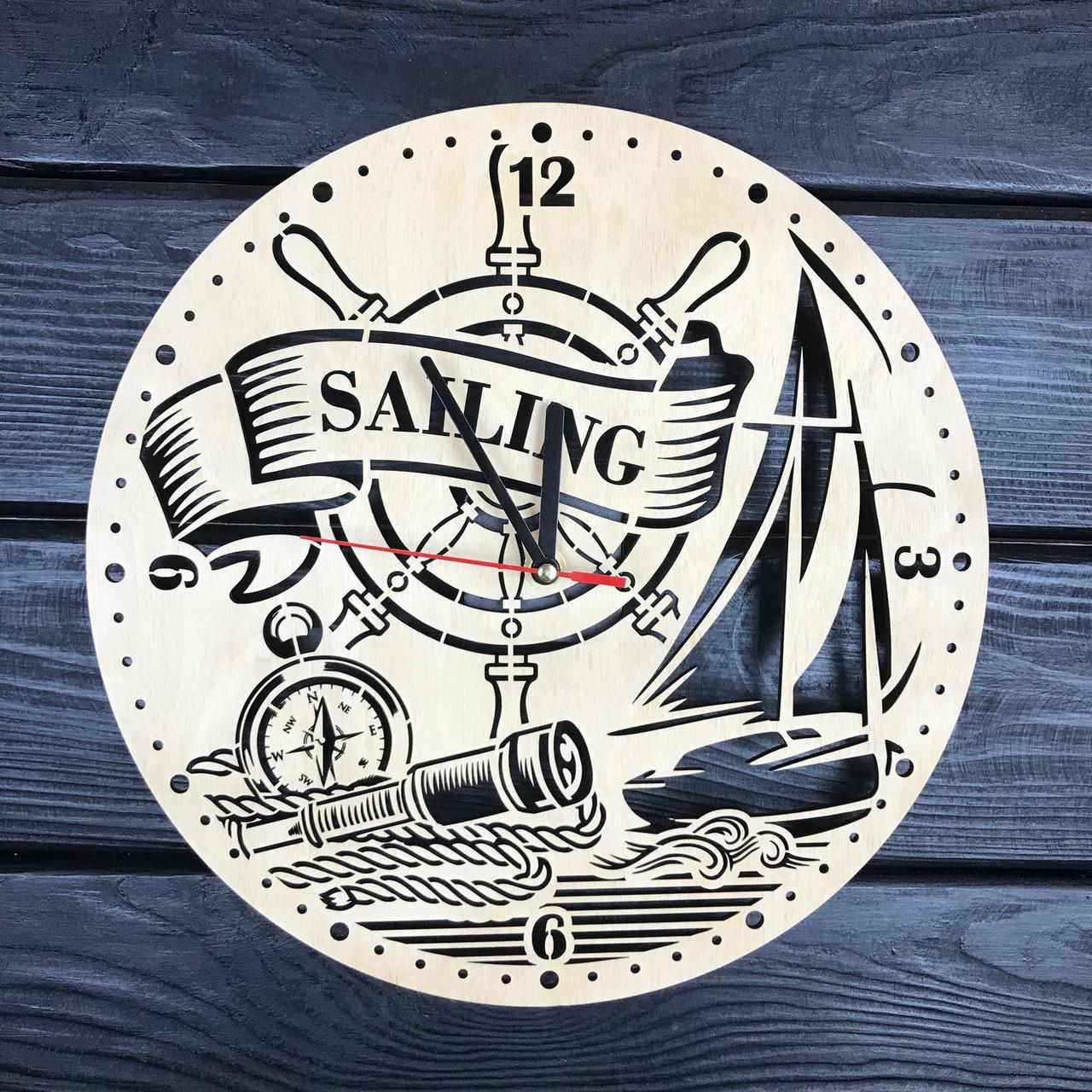 Часы дизайнерские настенные деревянные Плавание под парусом