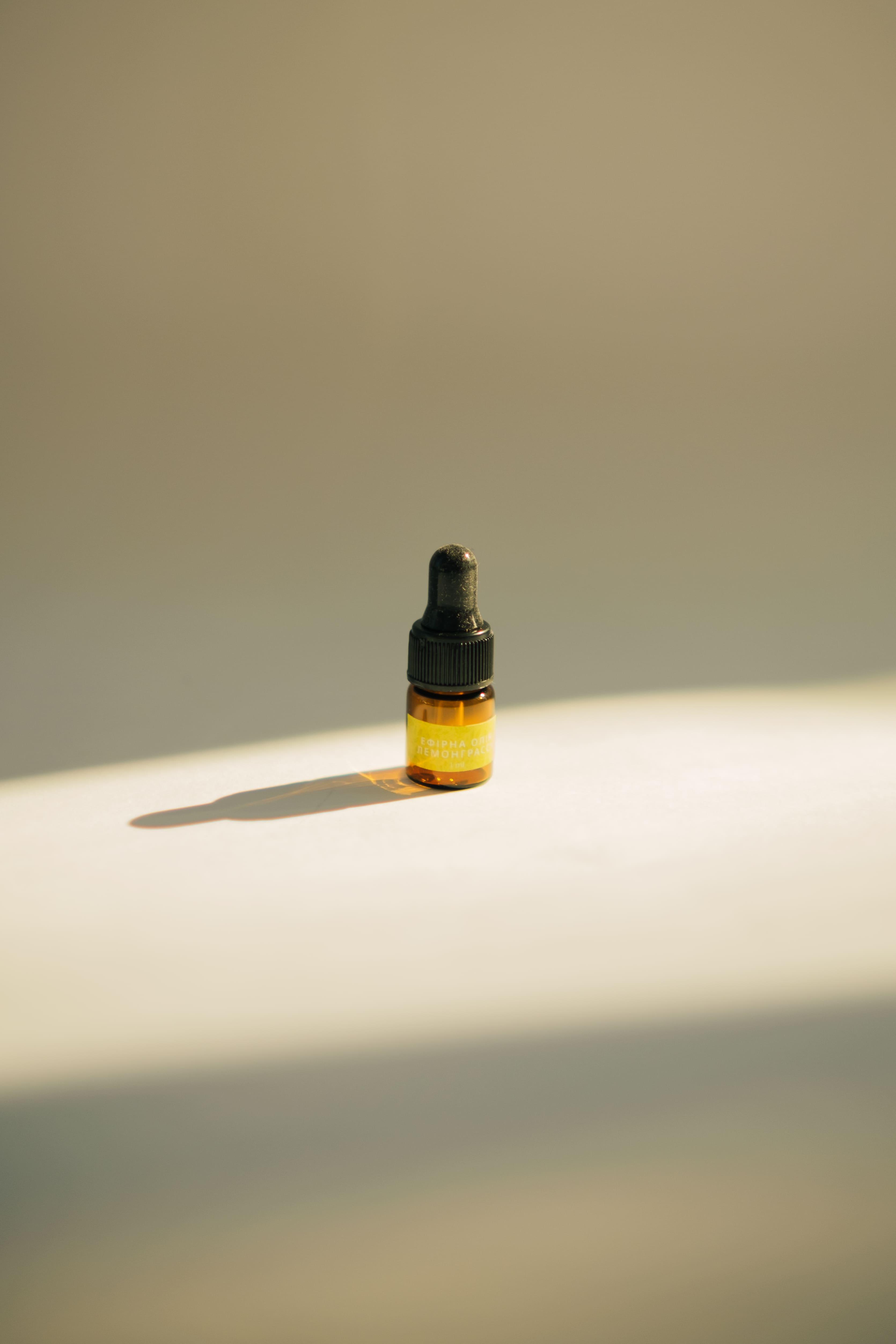 Ефірна олія лемонграс HERBALIST 100% натуральний концентрат 1 мл (31022909) - фото 1 Ефірна олія лемонграс HERBALIST 100% натуральний концентрат 1 мл (31022909) - фото 1