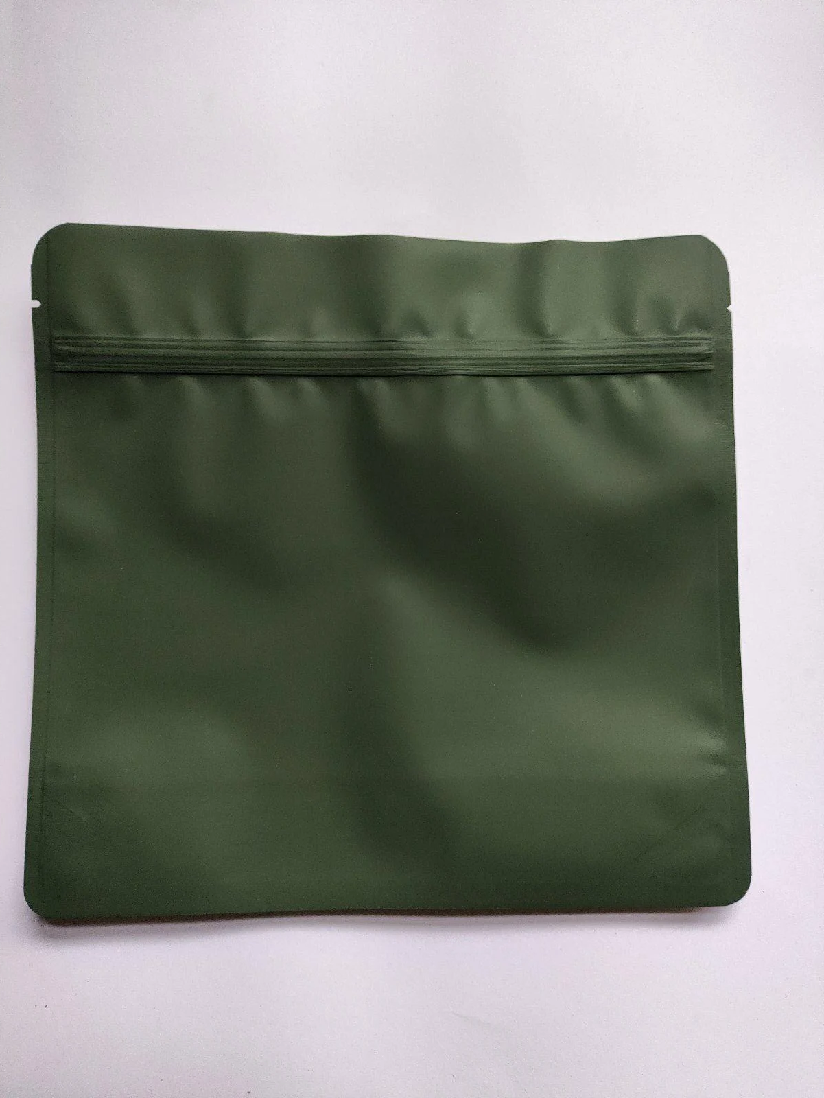 Дой-пак soft touch zip-замок дно 36/36 250 г 200х190 мм Хвойный