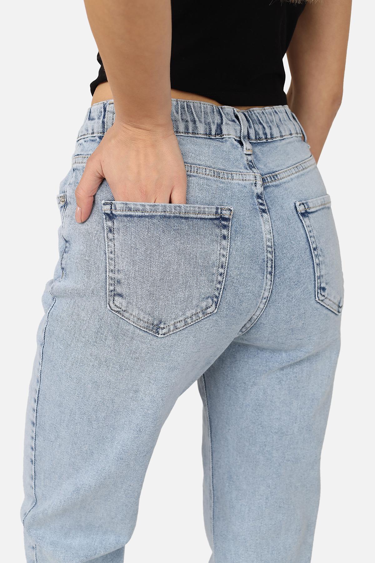 Джинси жіночі Mom ЦБ-00270119 р. 46 Блакитний (SKT001045532) - фото 2 Джинси жіночі Mom ЦБ-00270119 р. 46 Блакитний (SKT001045532) - фото 2