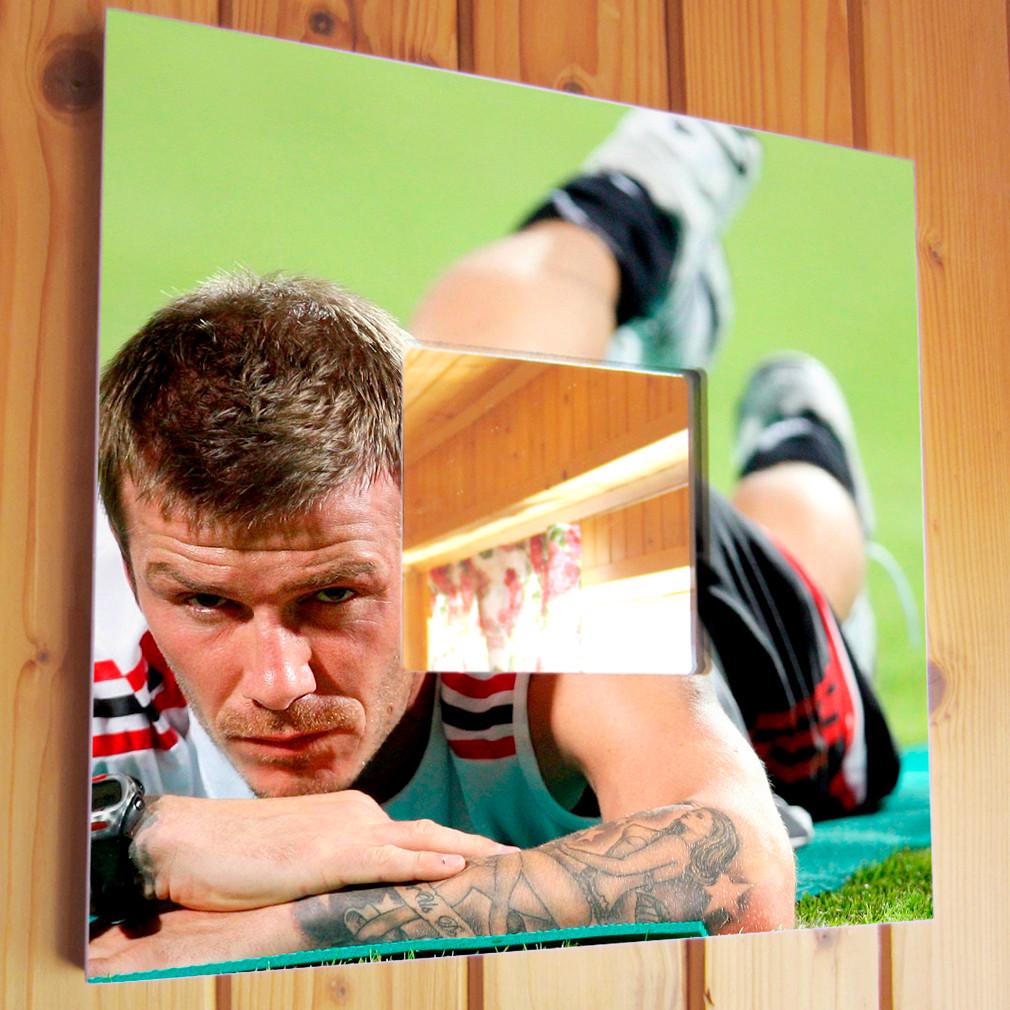 Зеркало декоративное David Beckham 260х260 мм (M03100) Зеркало декоративное David Beckham 260х260 мм (M03100)