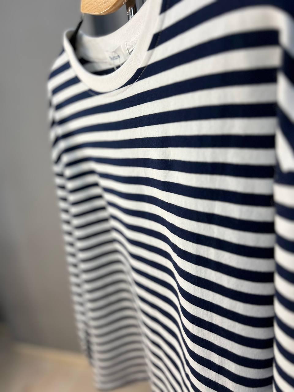 Лонгслів жіночий TEXTURE 1255 реглан смуга вільний крій OS Темно-синій (1432) - фото 7 Лонгслів жіночий TEXTURE 1255 реглан смуга вільний крій OS Темно-синій (1432) - фото 7