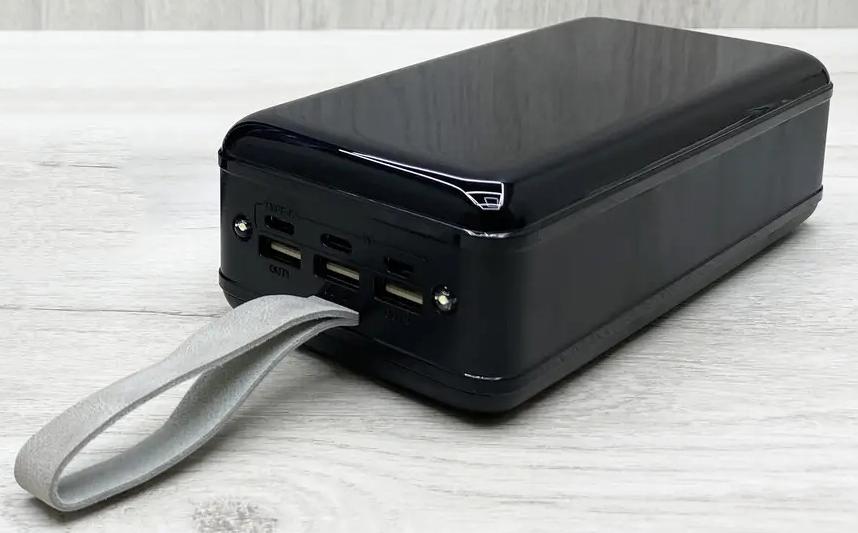 Зарядное устройство WUW-Y86 50000 mAh Черный (MR45880)