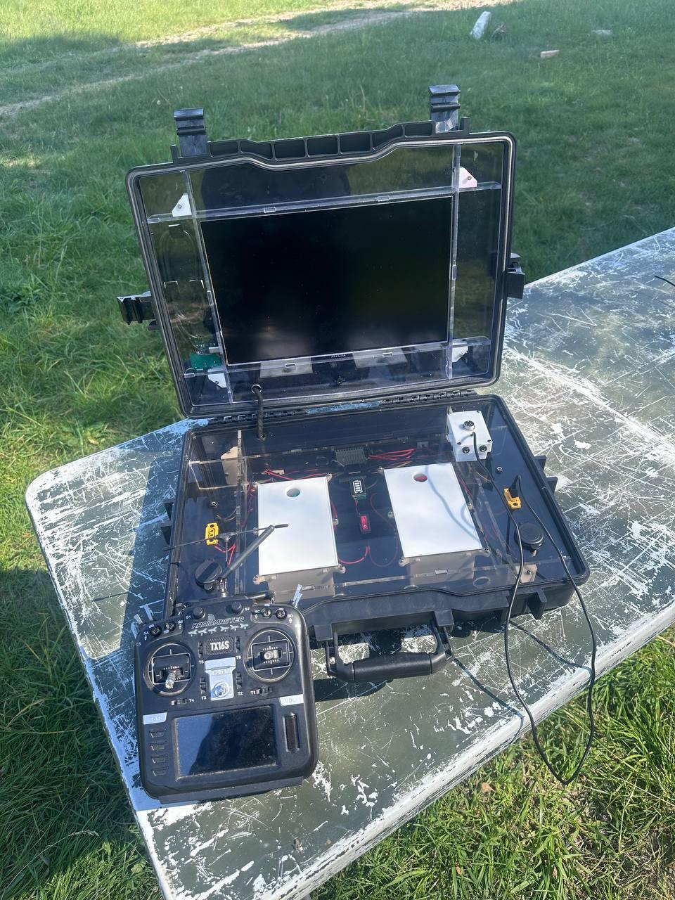 ᐉ Кейс-монитор для управления FPV (2237912797) • Купить в