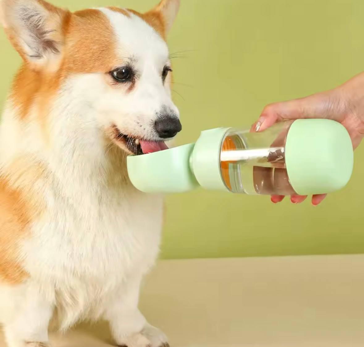 Бутылка-поилка дорожная для животных 2в1 для воды и корма Зеленый (5ee712b6) - фото 2 Бутылка-поилка дорожная для животных 2в1 для воды и корма Зеленый (5ee712b6) - фото 2