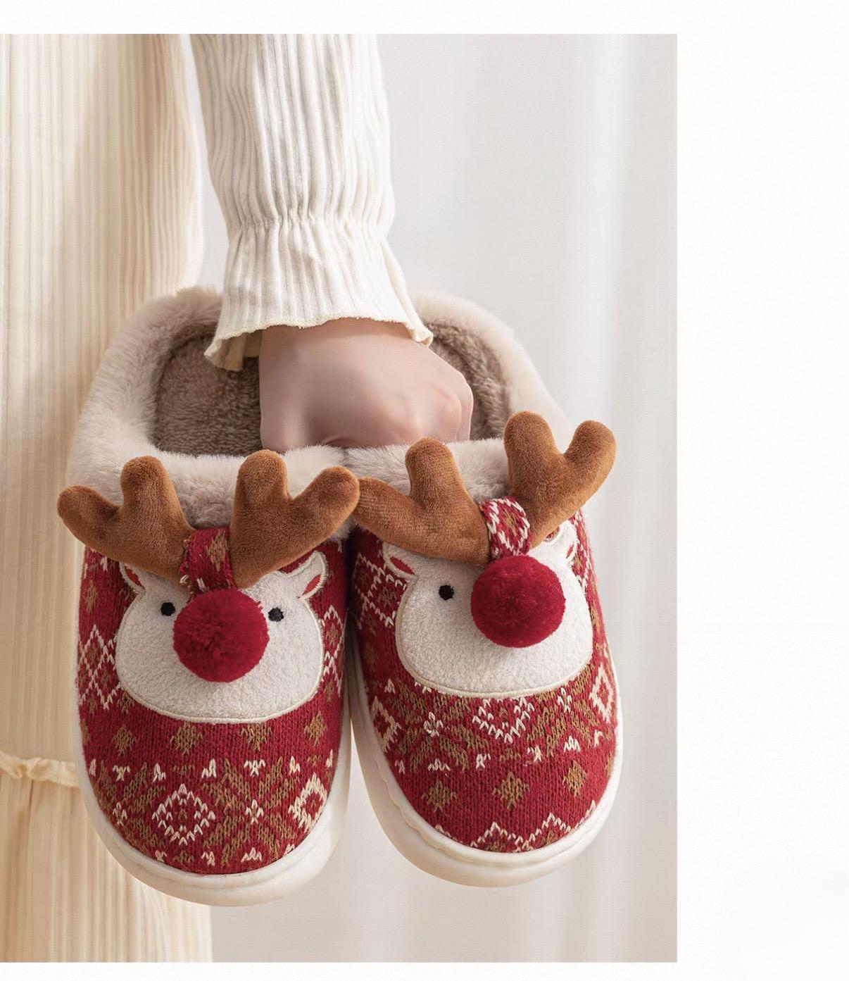 Домашние тапочки Warm Story Олени вышивка р. 44-45 (0005) - фото 1 Домашние тапочки Warm Story Олени вышивка р. 44-45 (0005) - фото 1