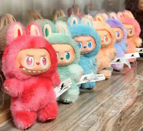 Мягкая игрушка брелок labubu Big into Energy сюрприз (10354) - фото 6 Мягкая игрушка брелок labubu Big into Energy сюрприз (10354) - фото 6