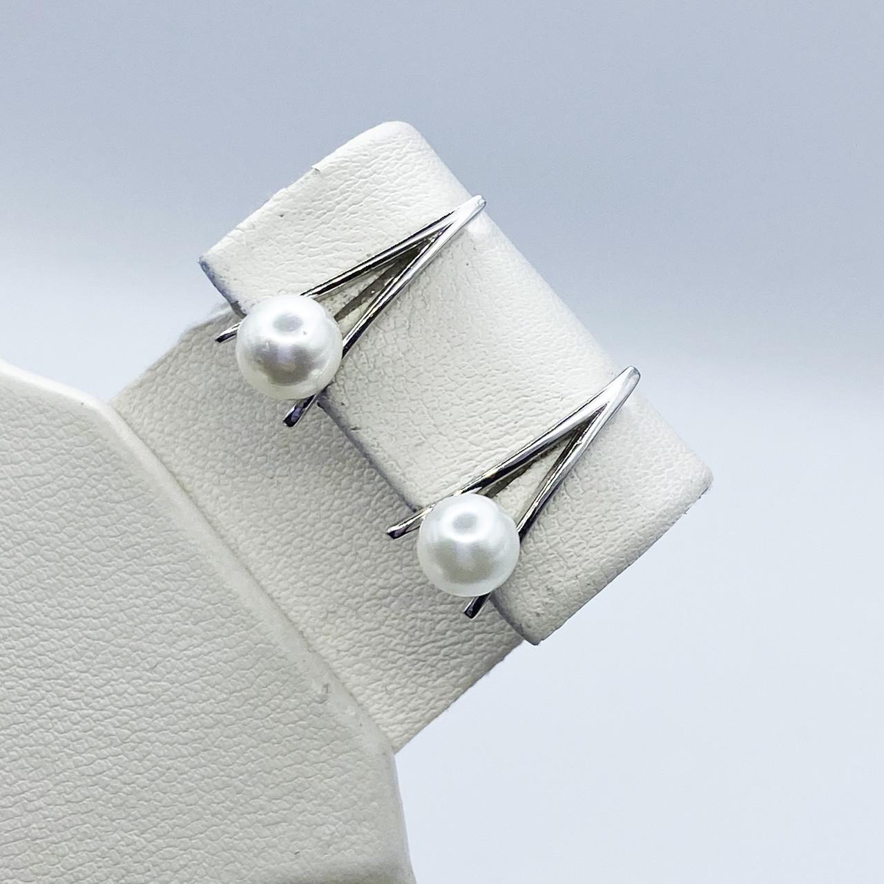 Серьги серебряные с жемчугом 3,08 г (2206946378)