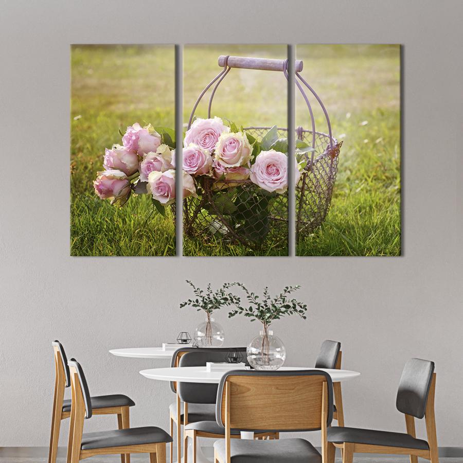 Картина на холсте триптих Красивые розы в корзинке 128x81 см (986-31)