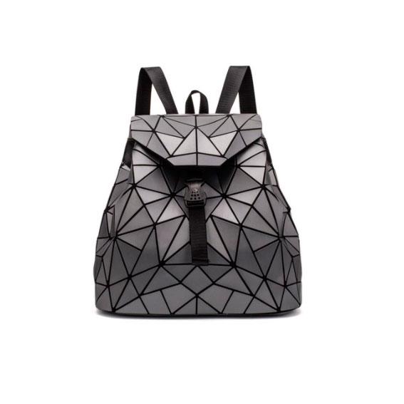 Жіночий рюкзак Diamond 40х35 см Graphite (31320)
