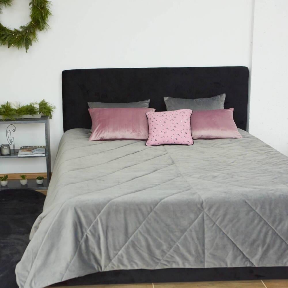 Покрывало Maestro двухстороннее стеганое на кровать 240x260 см Серый (000099243) Покрывало Maestro двухстороннее стеганое на кровать 240x260 см Серый (000099243)