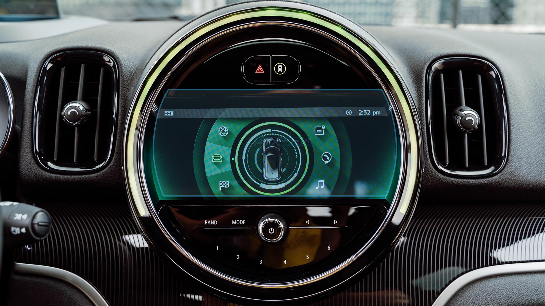 Стекло защитное Pixsel гибридный глянец на монитор Mini Countryman 8,9“ 2020-2023