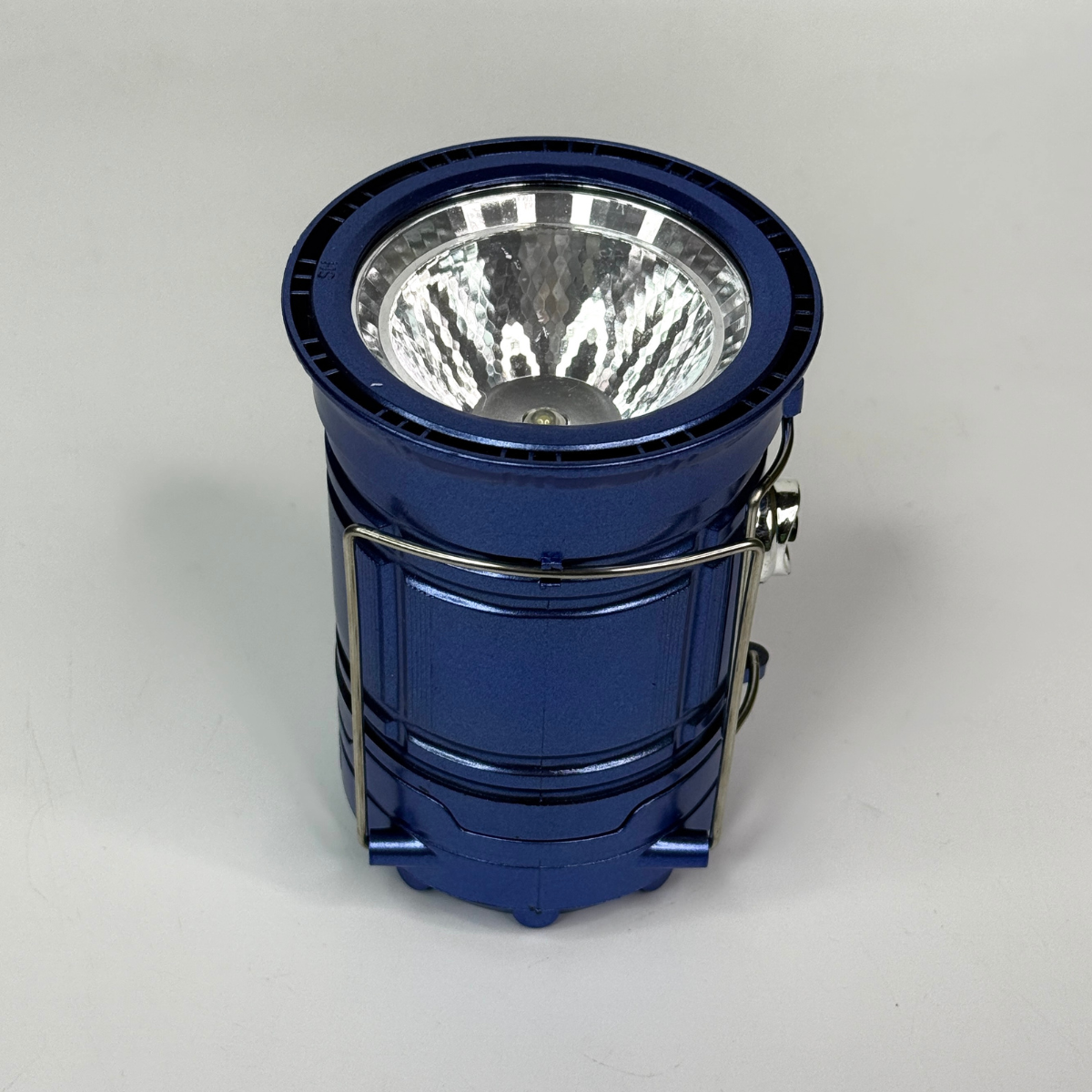 Ліхтар-лампа SIHONG для кемпінгу із сонячною панеллю 5800T 6 Led+1 W Синій - фото 4 Ліхтар-лампа SIHONG для кемпінгу із сонячною панеллю 5800T 6 Led+1 W Синій - фото 4