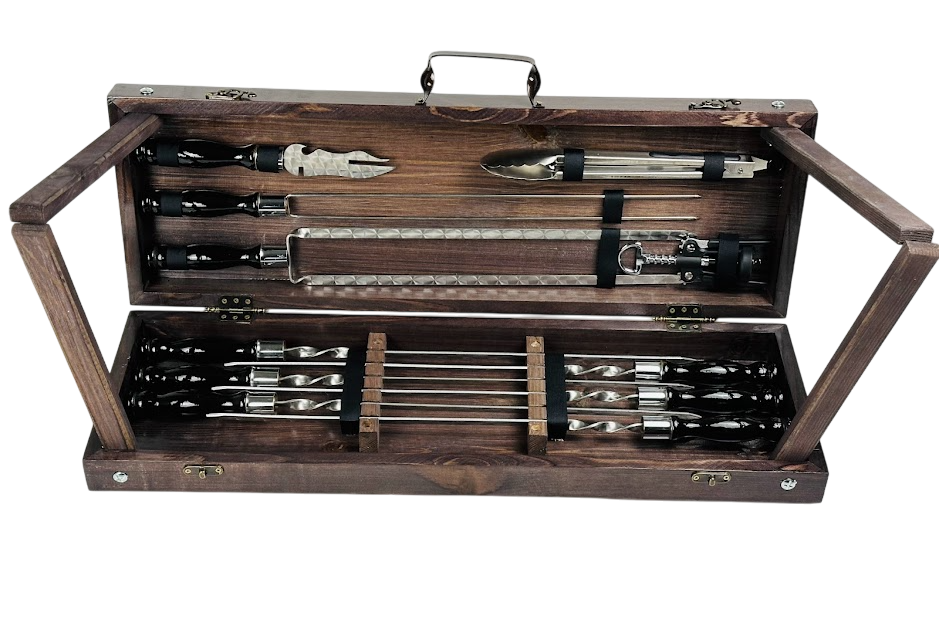 Набор шампуров подарочный Пантера из нержавеющей стали в деревянном кейсе (14-10-KS-7617)