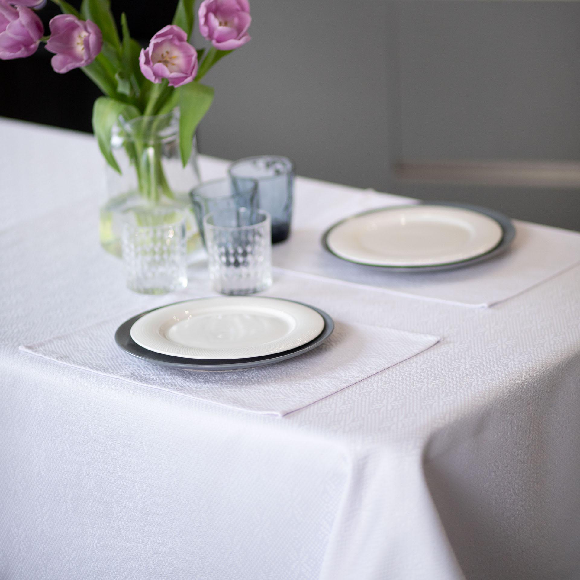 Салфетка Едельвіка Айвенго 0,30х0,40 м Белый (371-23/00) - фото 1 Салфетка Едельвіка Айвенго 0,30х0,40 м Белый (371-23/00) - фото 1