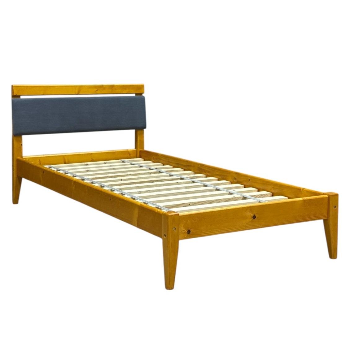 Кровать односпальная деревянная Скиф Л-157 с мягкой вставкой 80х200 см Янтарь/Стим-26 (27967182)