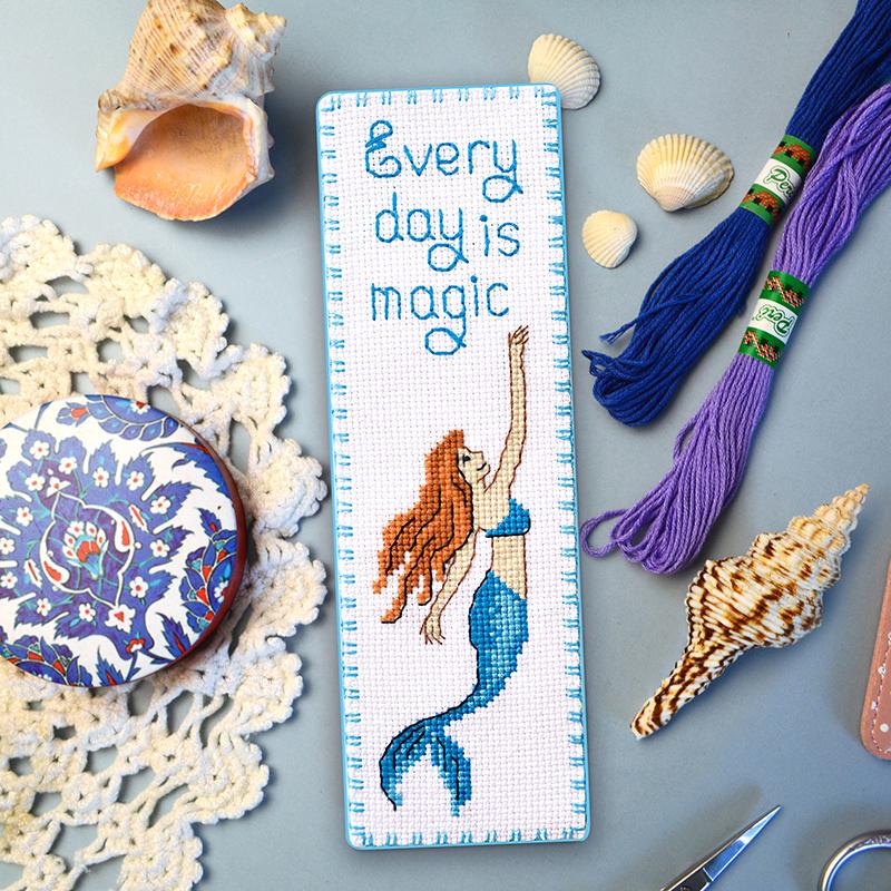 Набор для вышивки закладки Every day is magic! (749)