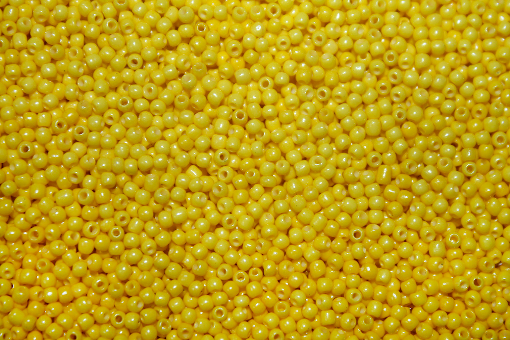 Бісер калібруваний Чеський 450 г 12/0 42 (83130)