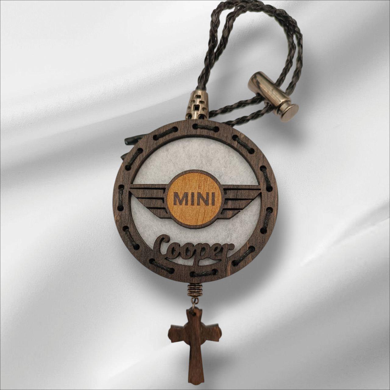 Ароматизатор для авто Mini Cooper из дерева/войлока и аромапарфюм 10 мл (26794519)