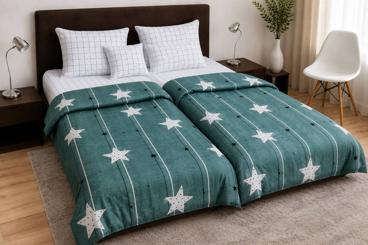 Комплект постільної білизни Stars бязь сімейний 240х220 см (KP-G-Stars/C)