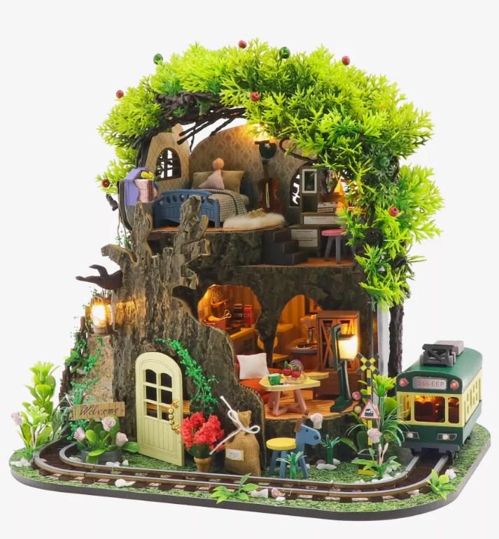 Конструктор румбокс DIY M232 Forest Secrect House Домик в лесу‎ (952)