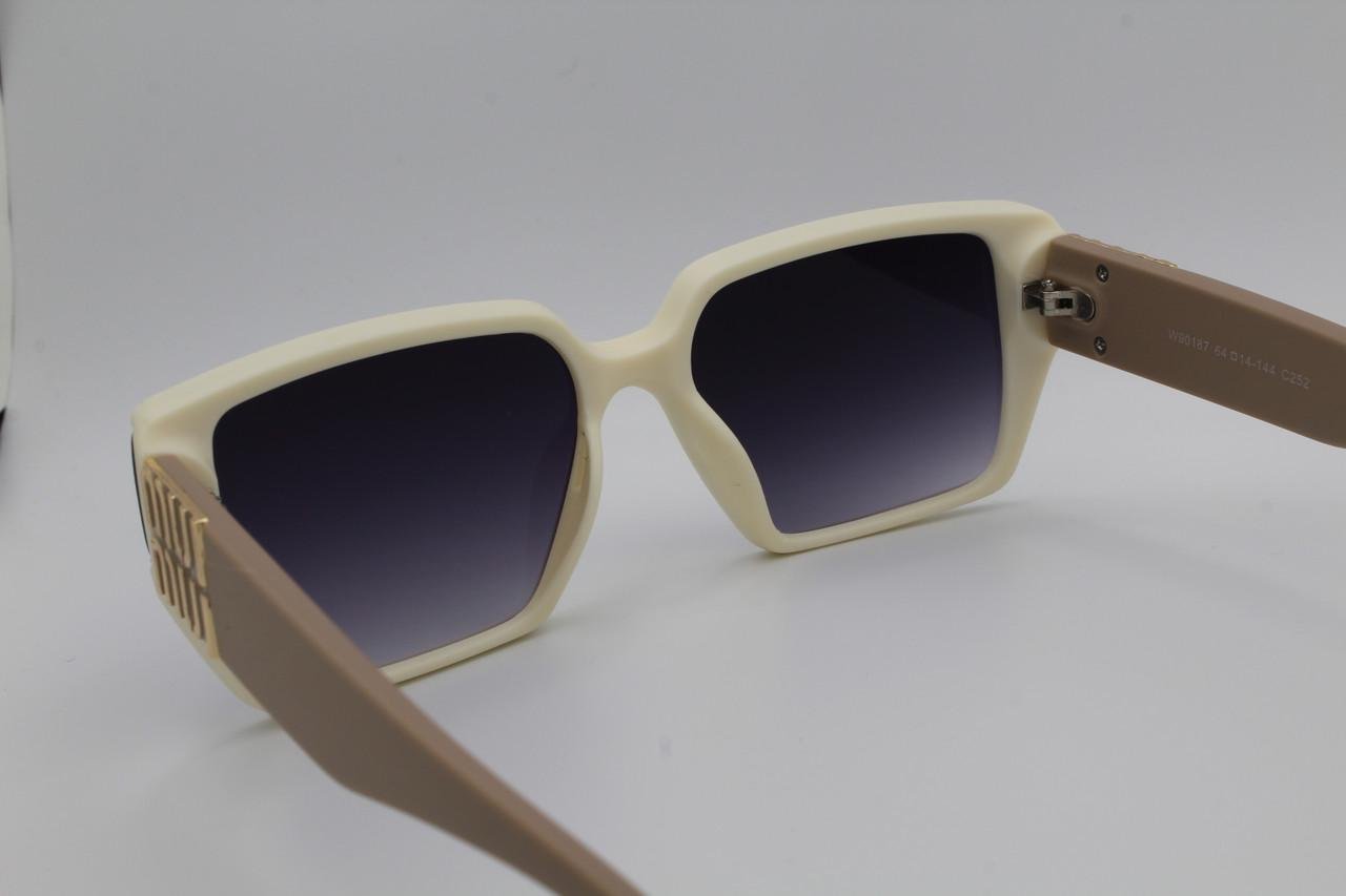 Сонцезахисні окуляри жіночі W90187 c252 (2624474665) - фото 7