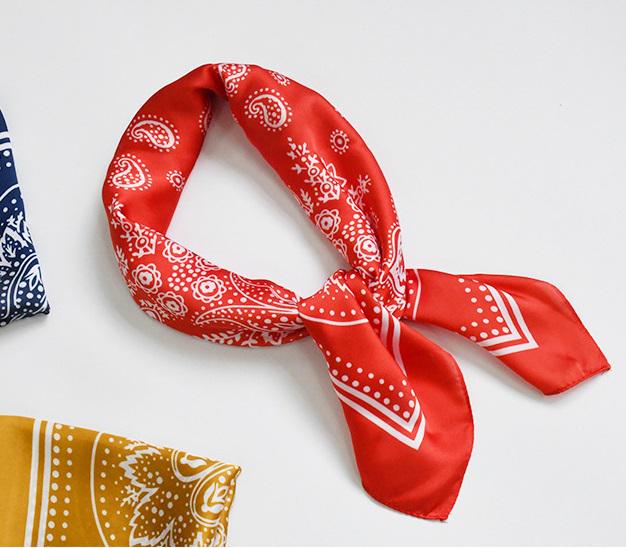 Хустка жіноча 10402 70х70 см Червоний (4548249) - фото 2 Хустка жіноча 10402 70х70 см Червоний (4548249) - фото 2