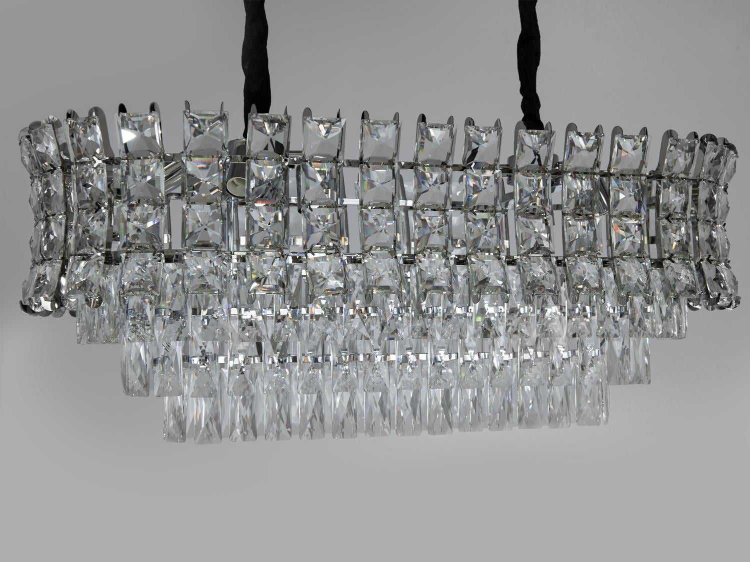 Люстра хрустальная Diash овальной формы для гостиной Хром (8017/800x300CH) Люстра хрустальная Diash овальной формы для гостиной Хром (8017/800x300CH)