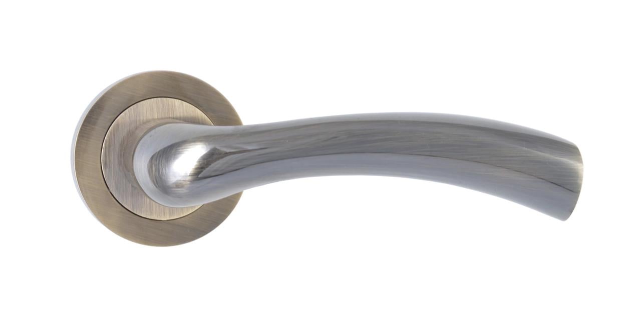 Ручка дверная на розетке SIBA SAROS Бронзовый античный (A34 0 80 80)