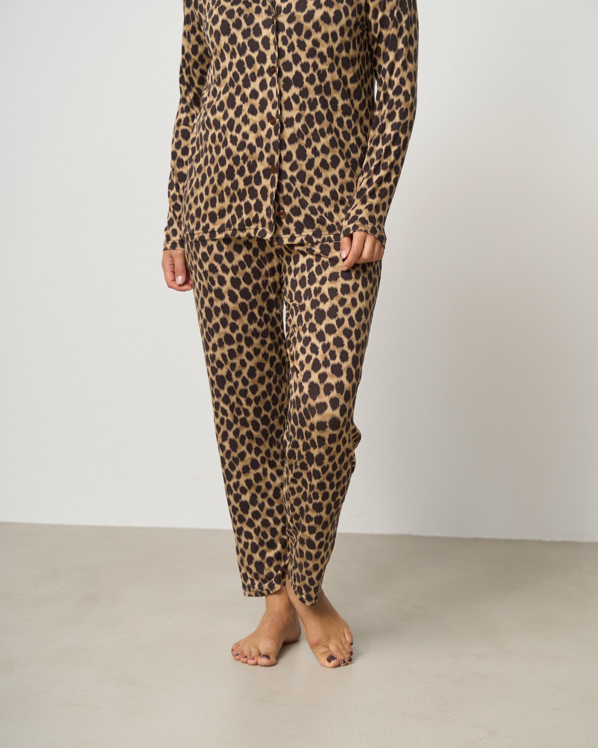 Комплект батальный тройка со штанами принт леопард 32051 2XL Коричневый - фото 3 Комплект батальный тройка со штанами принт леопард 32051 2XL Коричневый - фото 3