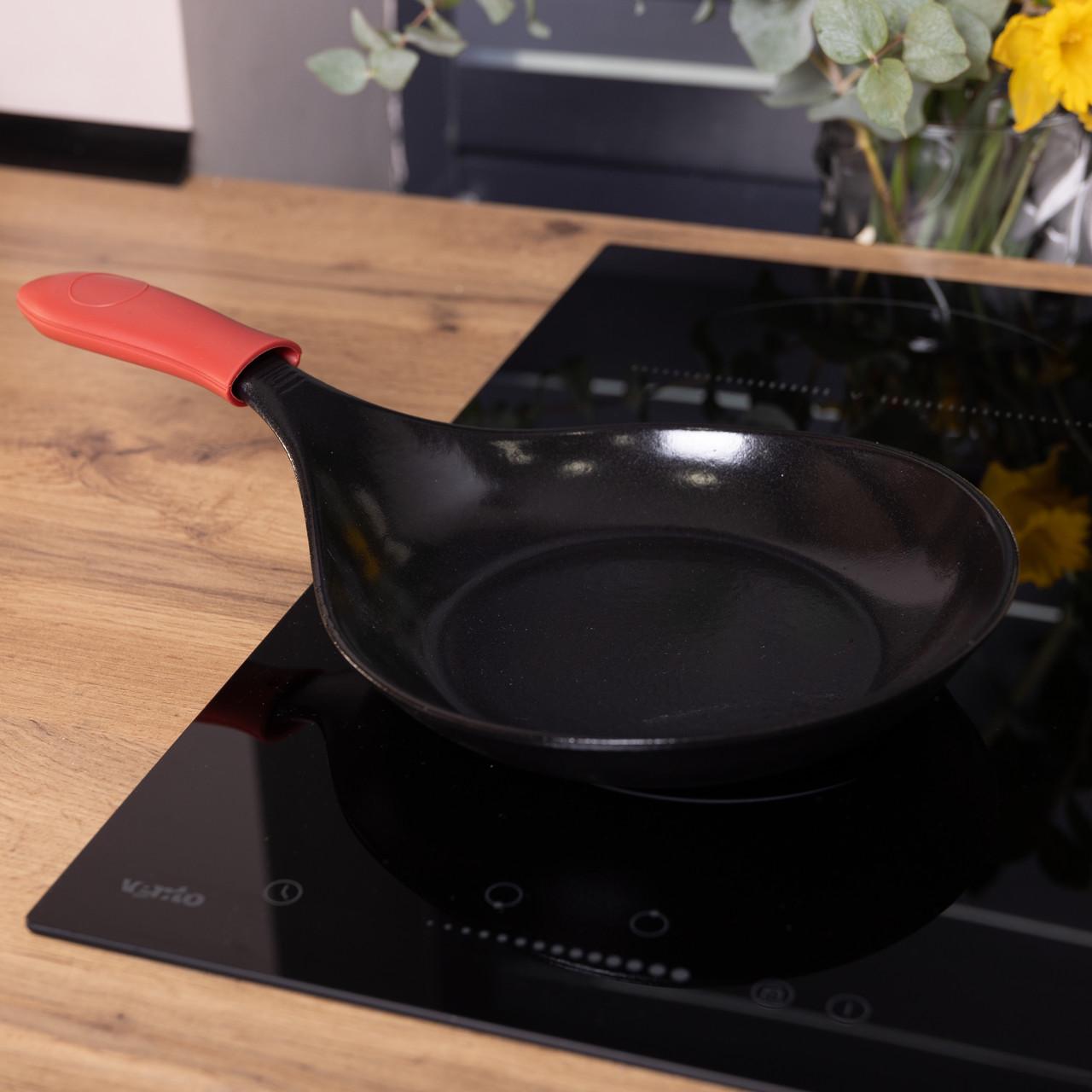 Сковорода чугунная с силиконовой ручкой 21 см 0,5 л - фото 2 Сковорода чугунная с силиконовой ручкой 21 см 0,5 л - фото 2