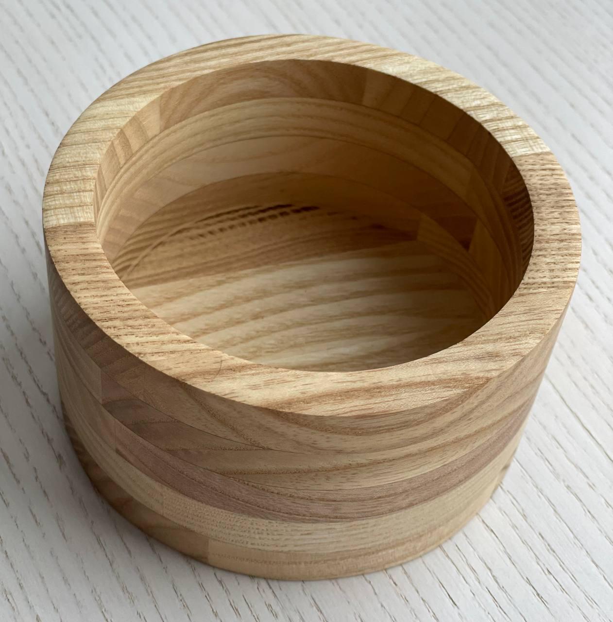 Емкость круглая деревянная для изготовления свечей (9384502)