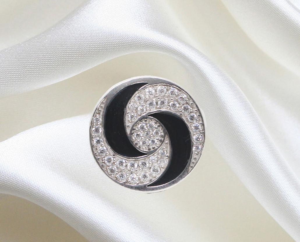 Кольцо серебряное с кубическим цирконием р. 18 6,9 г (1063508752) Кольцо серебряное с кубическим цирконием р. 18 6,9 г (1063508752)