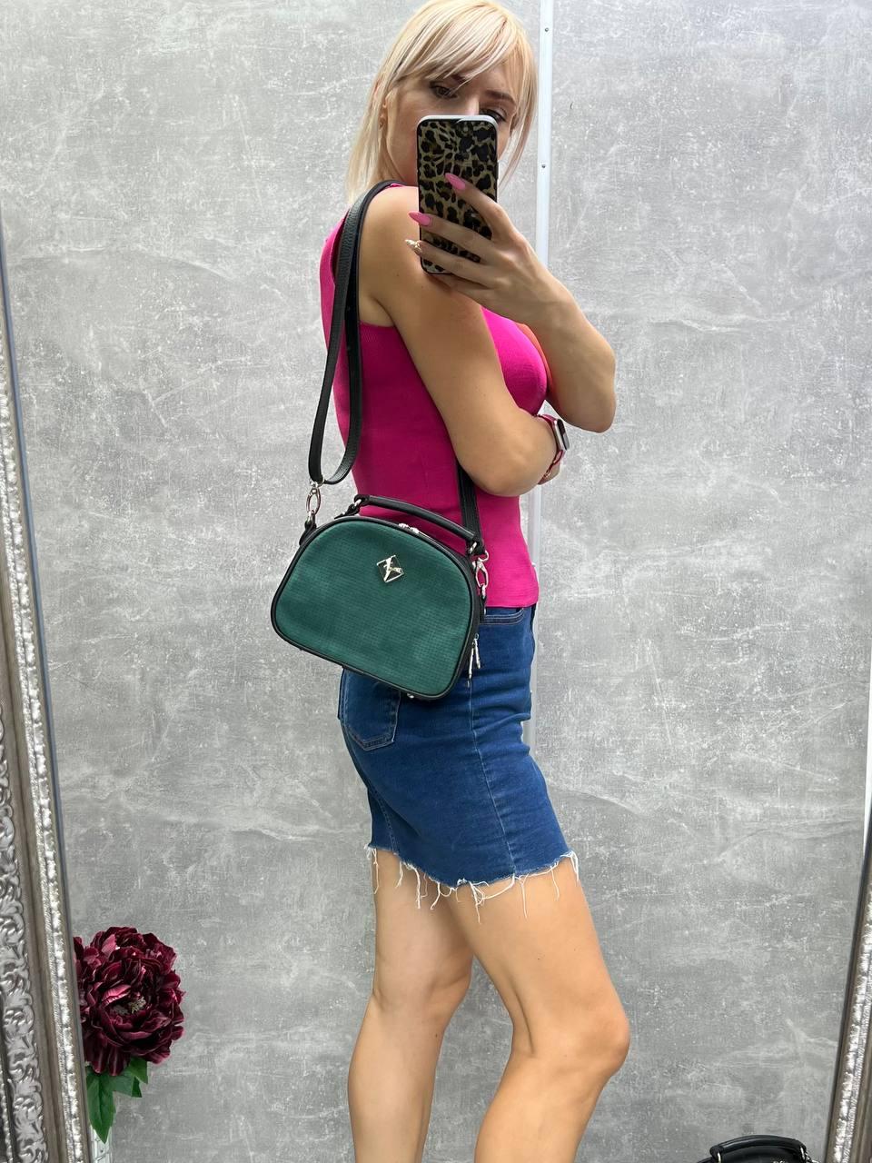 Сумка через плече жіноча сучасна міська екошкіра/натуральна замша 22х17х9 см Зелений - фото 8