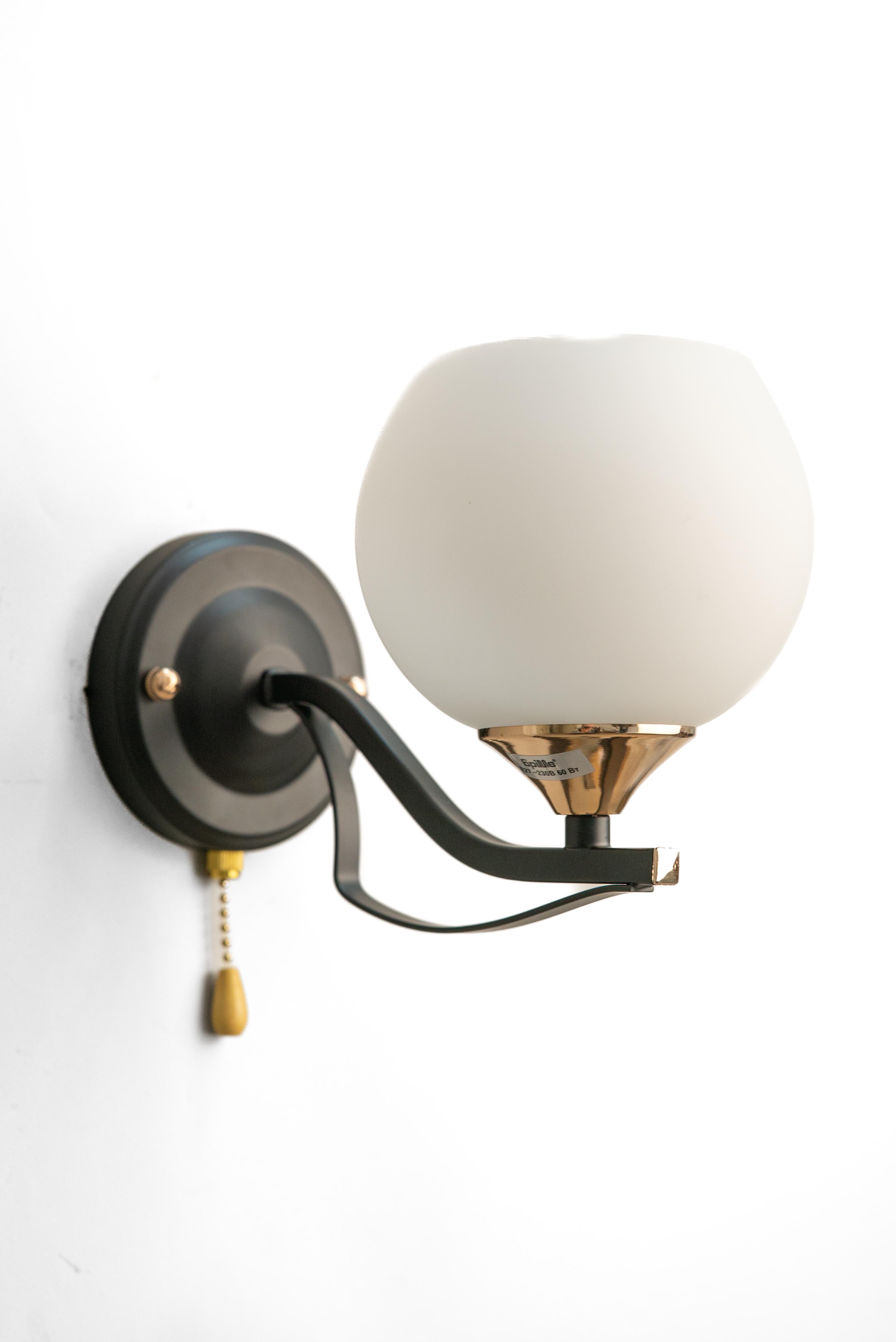 Бра Brille LK-738W/1 E27 BK/CH (29-475)