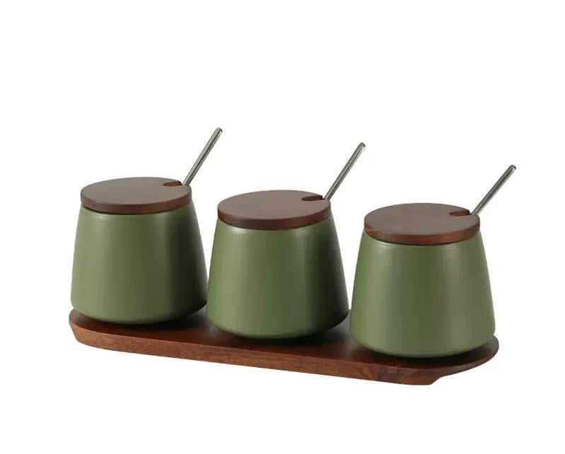 Набір контейнерів для солі/перцю/приправ та спецій з кришками та ложками на деревʼяній підставці 3 шт. Зелений (31192067)
