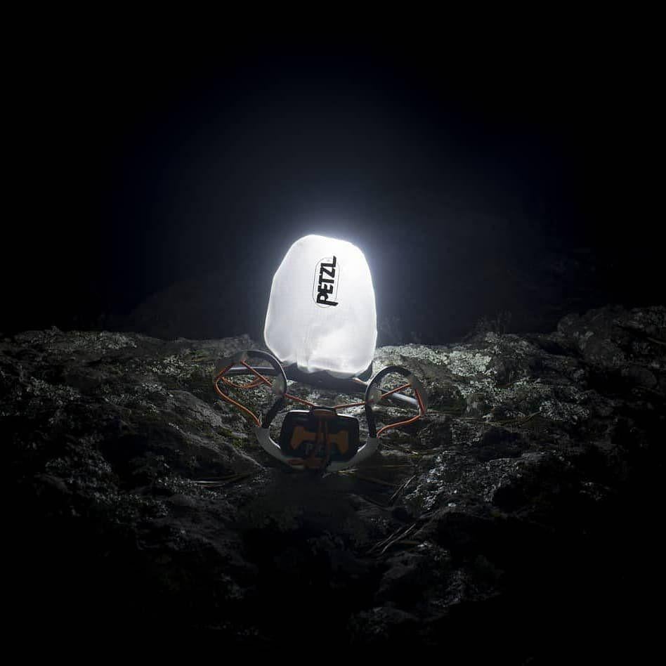 Ліхтар налобний Petzl IKO (E104AA00) - фото 10 Ліхтар налобний Petzl IKO (E104AA00) - фото 10