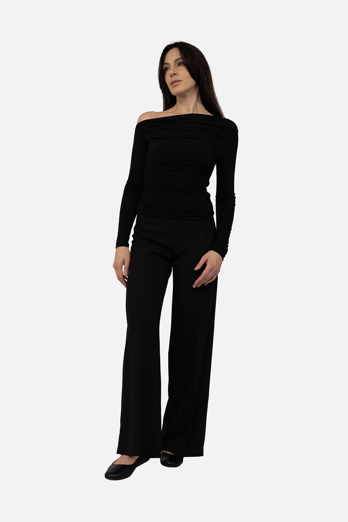 Джемпер жіночий з довгим рукавом ЦБ-00268961 р. 46 Чорний (SKT001042100) - фото 2 Джемпер жіночий з довгим рукавом ЦБ-00268961 р. 46 Чорний (SKT001042100) - фото 2