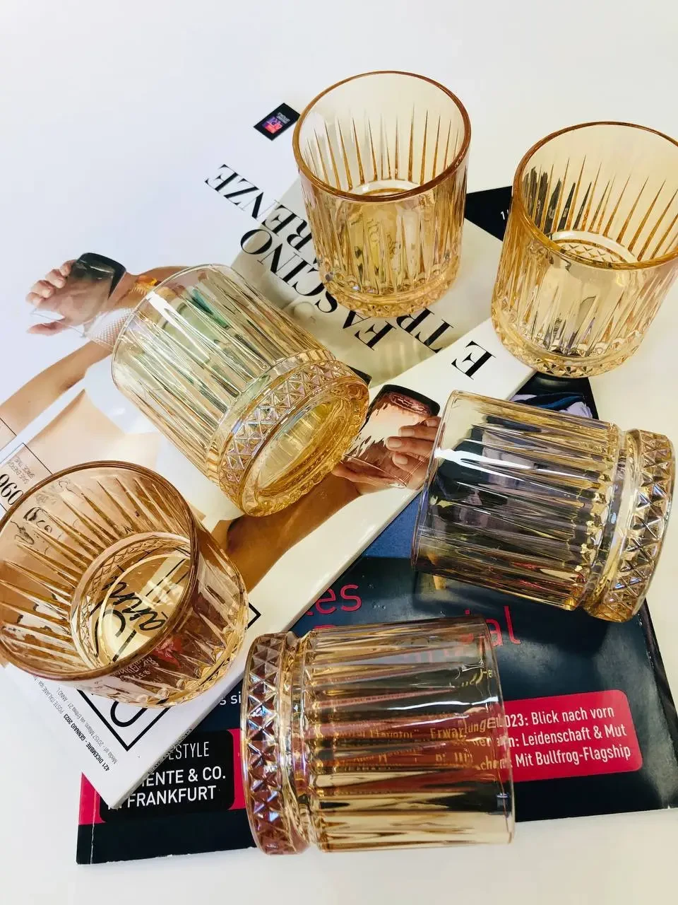 Набор стаканов для виски Бандл 230 мл 6 шт. Янтарный (21-102-325) - фото 8 Набор стаканов для виски Бандл 230 мл 6 шт. Янтарный (21-102-325) - фото 8