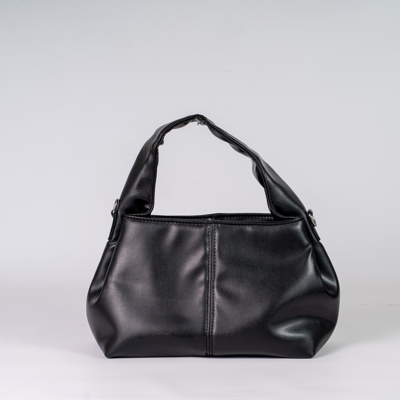 Сумка женская хобо с длинным ремешком KVITUCHA № 52-24 Черный - фото 1 Сумка женская хобо с длинным ремешком KVITUCHA № 52-24 Черный - фото 1